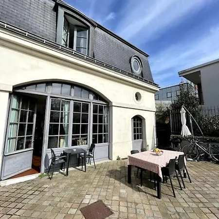Dom wakacyjny Maison Mitoyenne Mansarde *